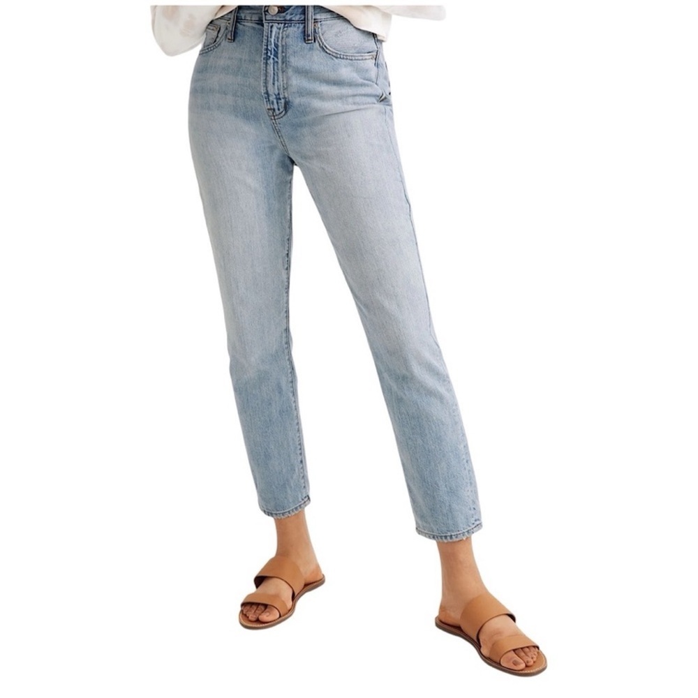 Madewell The Curvy Perfect Vintage Jean Size 26 Light Wash Straight Leg